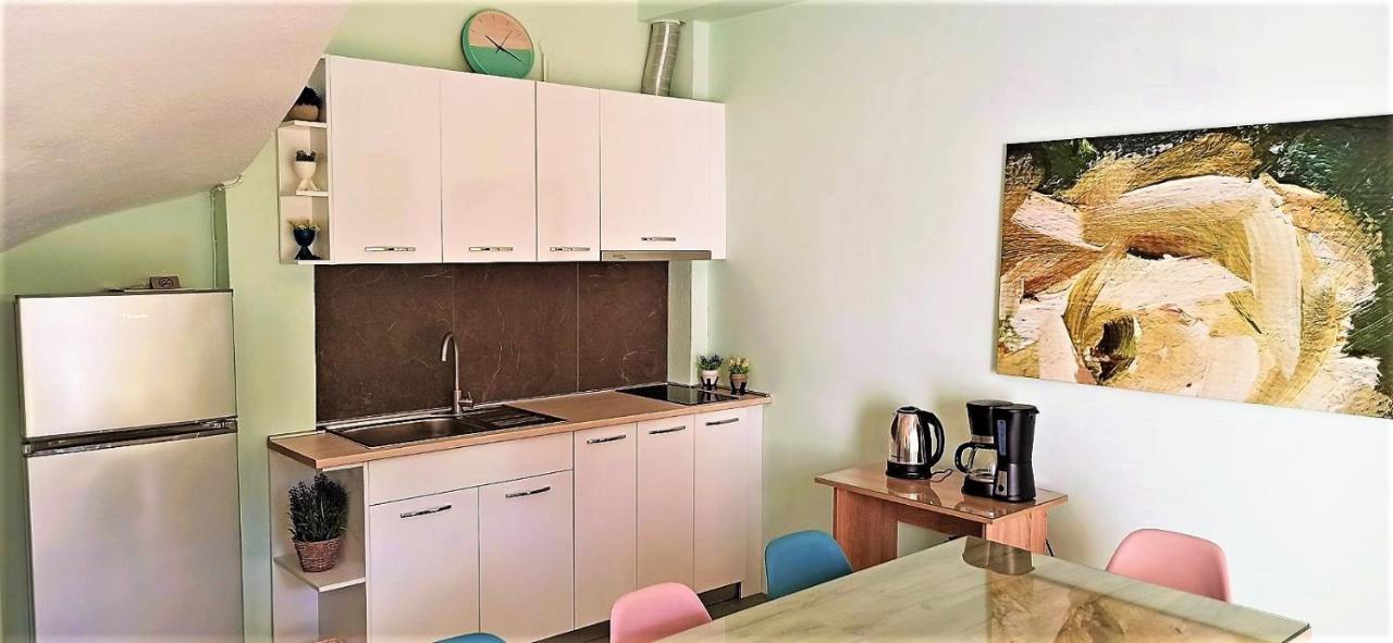 Ferienwohnung Grace : Garden And Terrace House Kavala Exterior foto